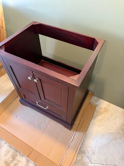 30” vanity cabinet