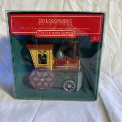 Hallmark Tin Locomotive - 1986 - #5 in Series.
