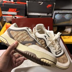 Gucci Sneakers