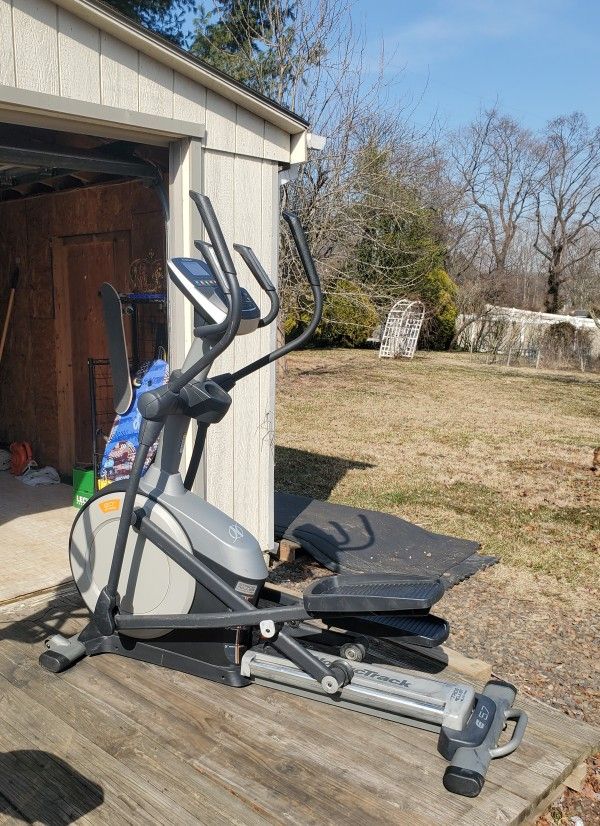 Nordictrack E5.7 Elliptical And Stepper In One