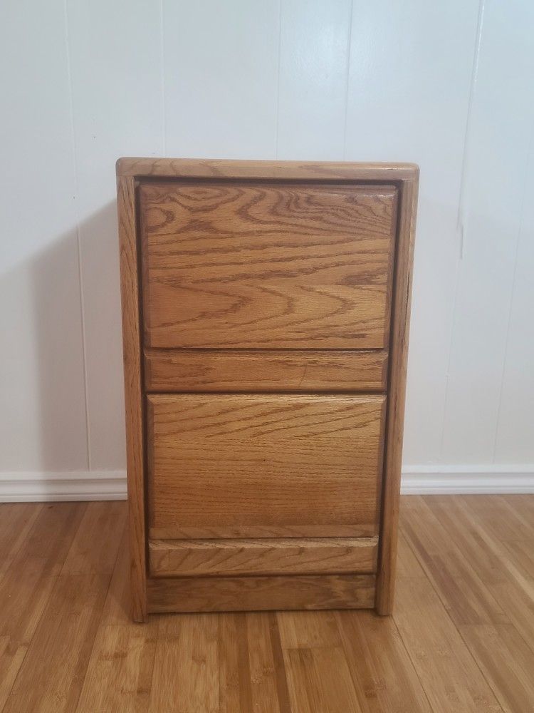 Wood Side Table/end table With Drawers