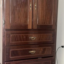 Armoire