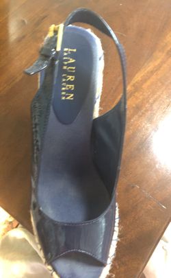 Size 8 dark blue used