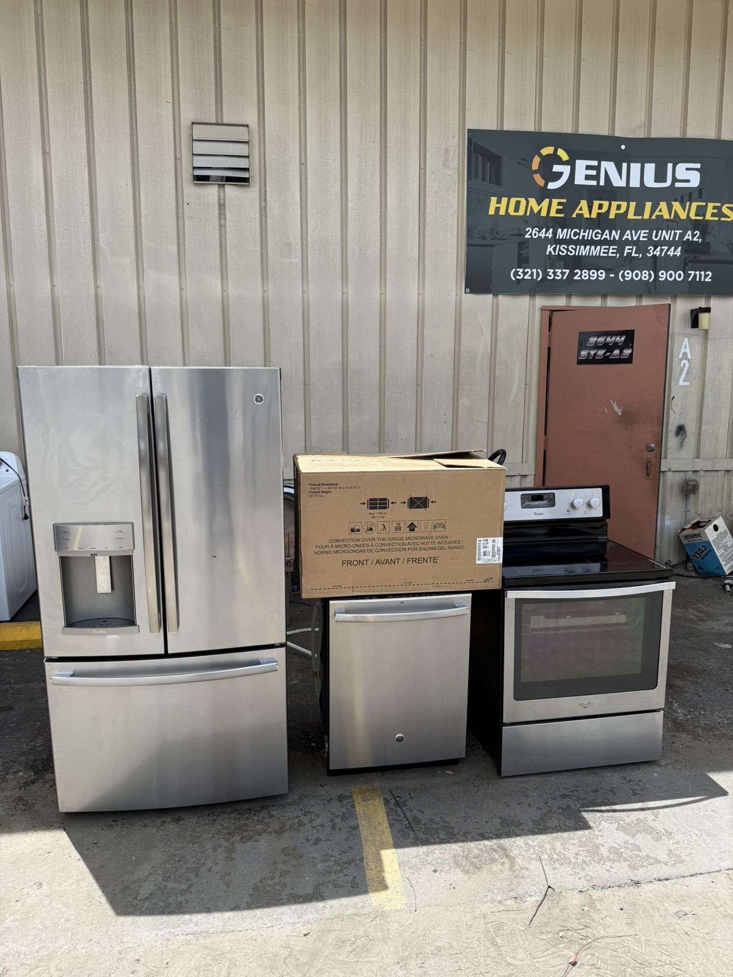 Full Kitchen / Combo GE