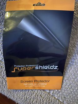 13 inch MacBook 💻 screen protector super shieldz (one piece)