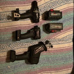 Custom Black Milwaukee 3 Piece Tool Set (2 Battery Included)