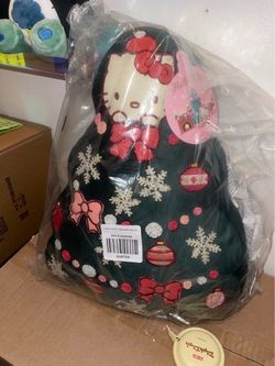 Hello kitty Christmas pillows nwt