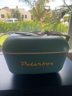🏷️ Polarbox Classic Vintage Cooler (Ocean Blue) – Like New!