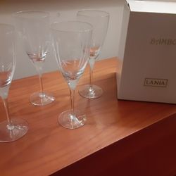 New Set Of 4 Bamboo Brand Wine Glasses 