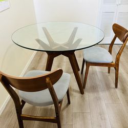 West elm Jensen Dining Table And Chairs