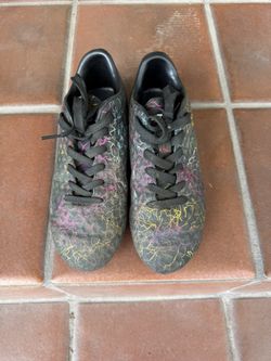 SOCCER CLEATS (Youth Size 2)
