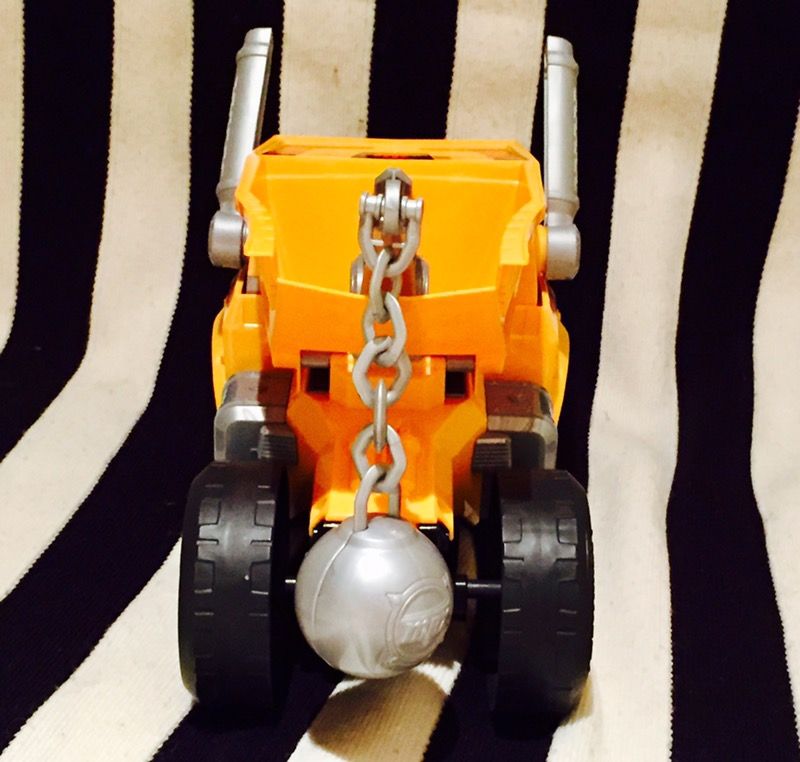 Matchbox wrecky the wrecking outlet buddy