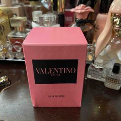 Valentino perfume 