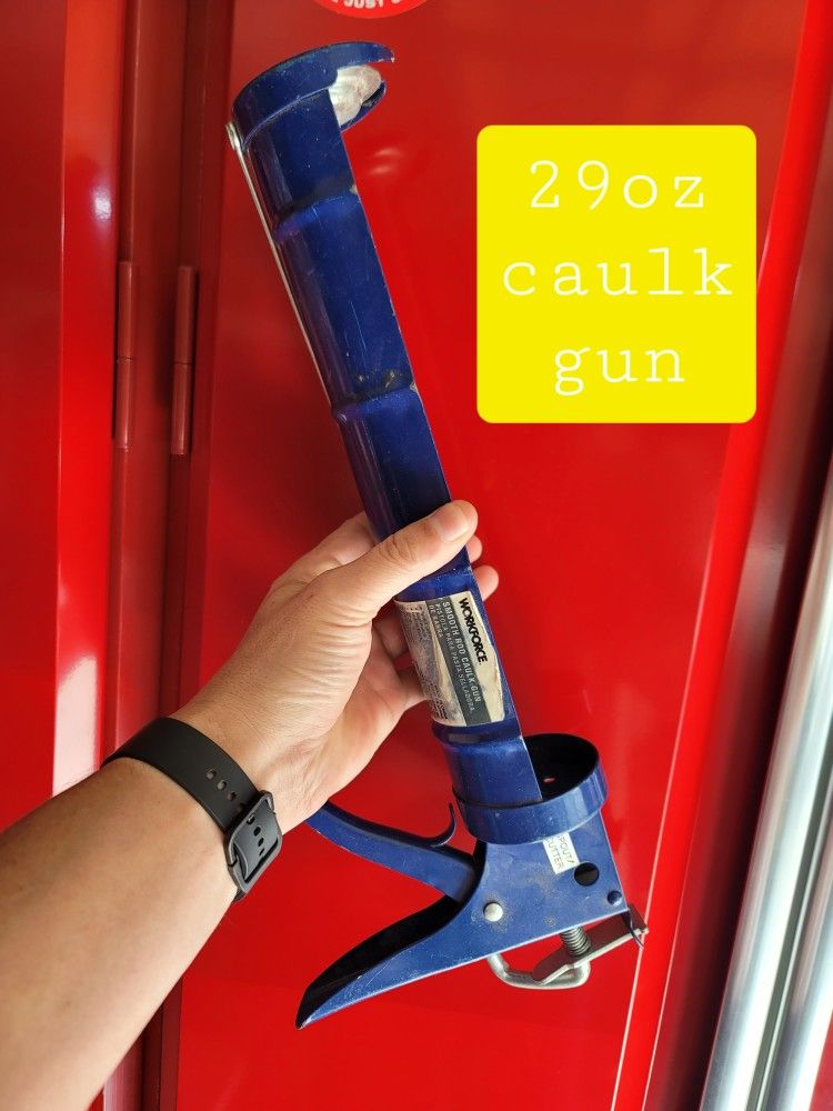 Large 29 oz caulking gun