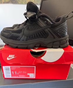 Nike Vomero 5 Toddler Sneakers Size 11C