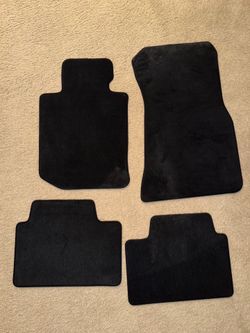 Like-New BMW 3 Series OEM Carpet Mat