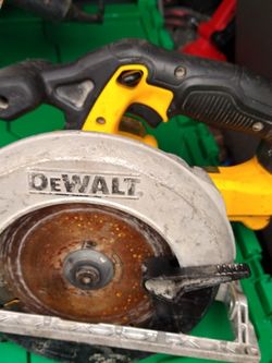 Dewalt Circular Saw