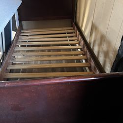 Twin Bed 