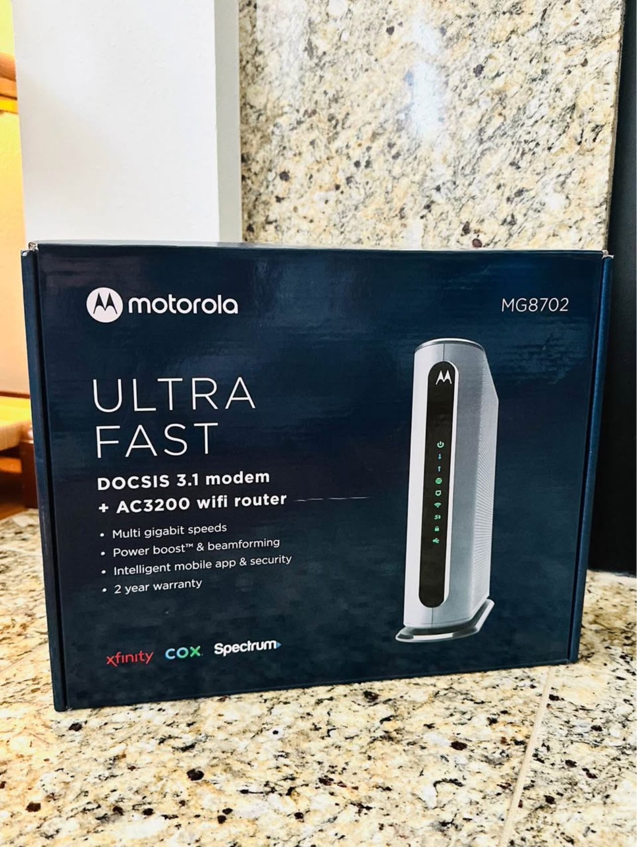 Motorola Router/Modem - MG8702