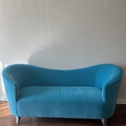 Turquiose Vintage 5ft Couch