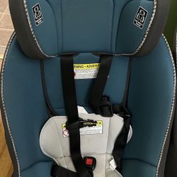 Graco Car Seats For Sale - 2 Available 
