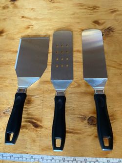 Griddle tools