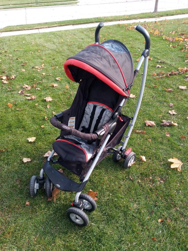 Stroller 