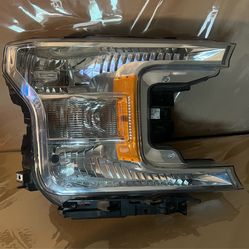 Ford F150 headlight RH