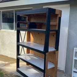 Sturdy Storage Almirah Shelf Rack