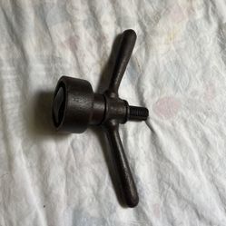 KRW Model A   Front Wheel Outer Puller