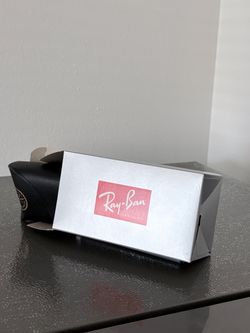 Leather Ray-Ban Case with Box
