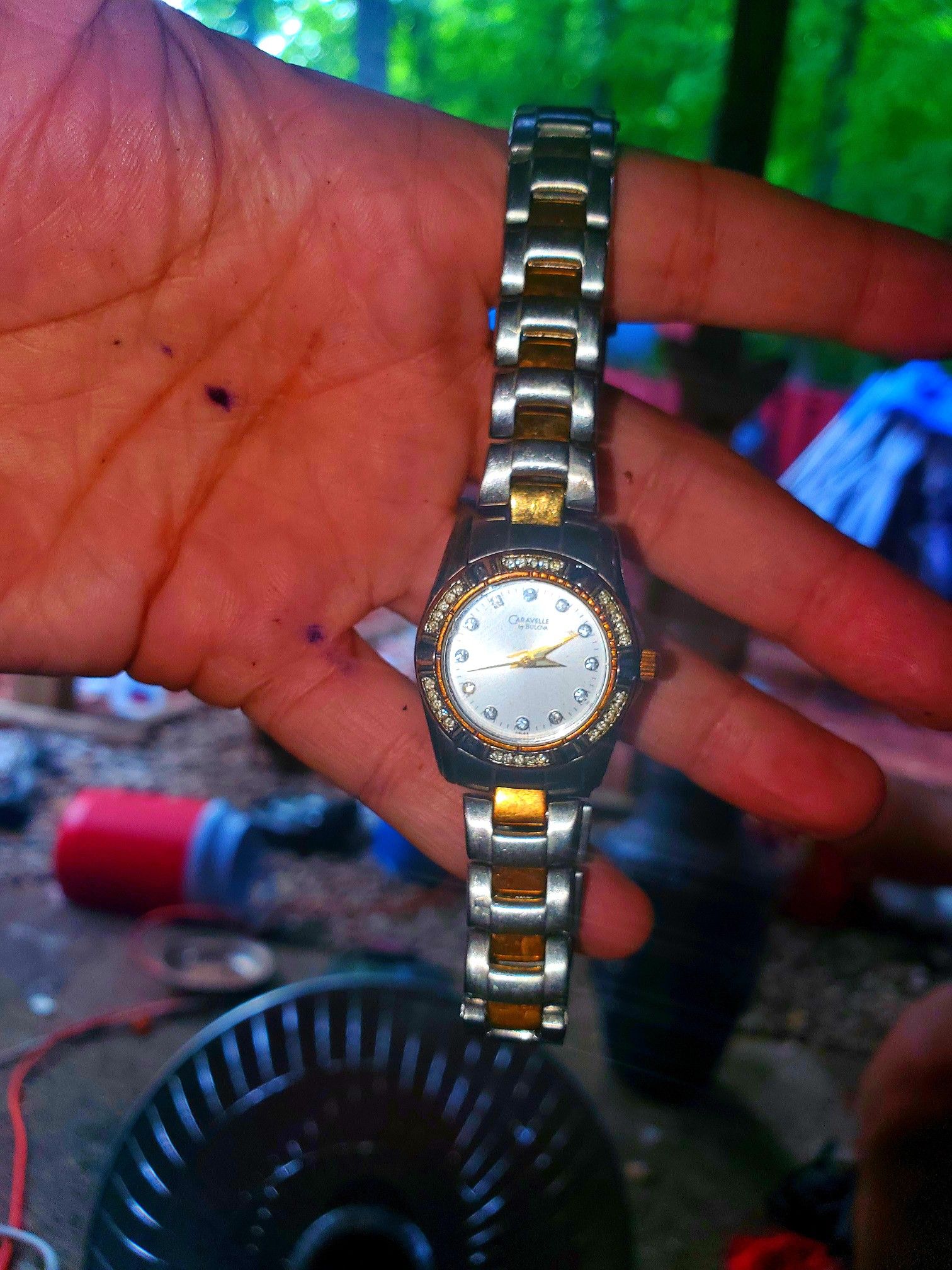 Bulova Women's Sutton Diamond (1/10 ct. t.w.) Stainless Steel Bracelet Watch 32.5mm