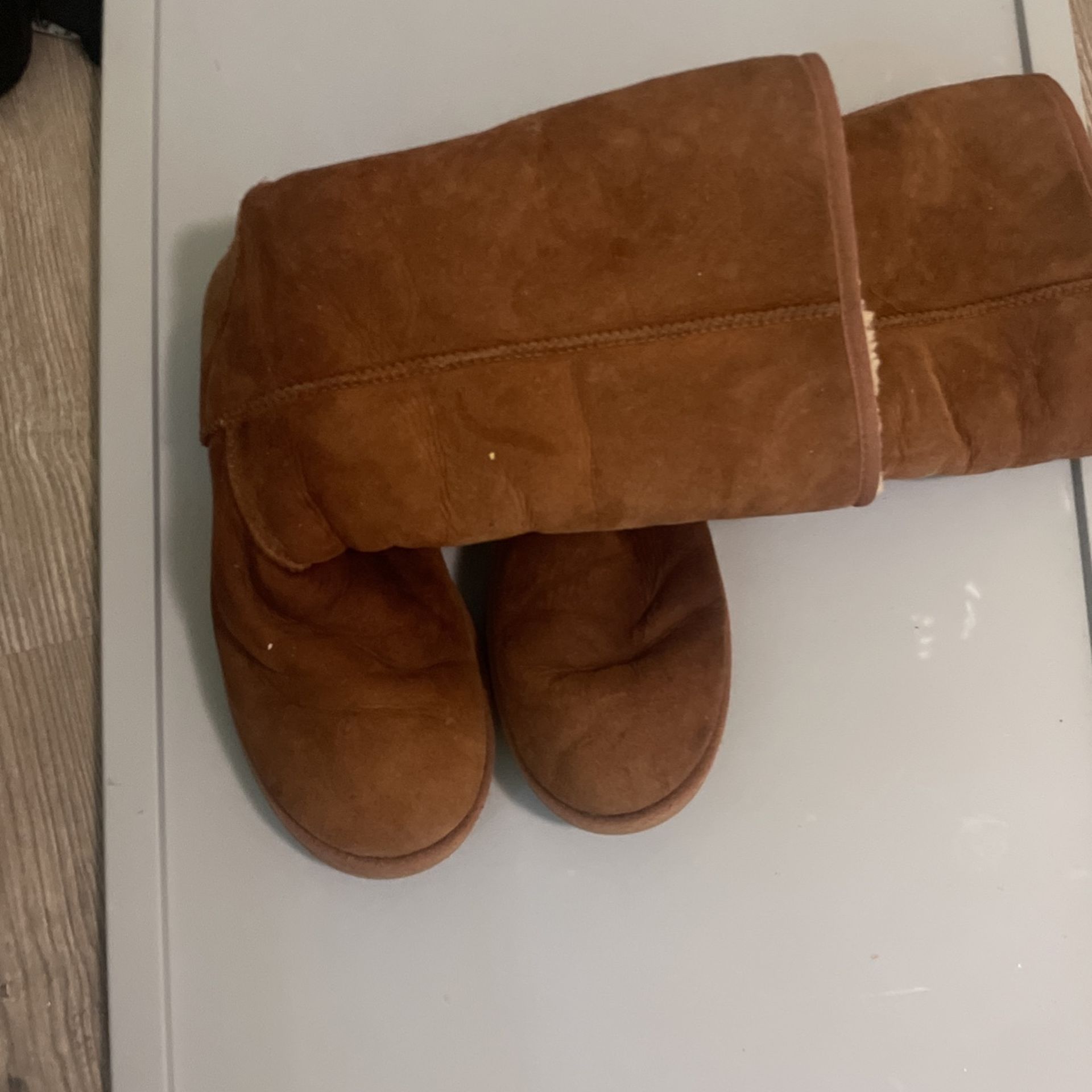 Brow Ugg Boots Girl Boots Size 10