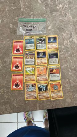 $15 Vintage Pokémon cards set.