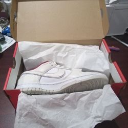 W Nike Dunk Low SE