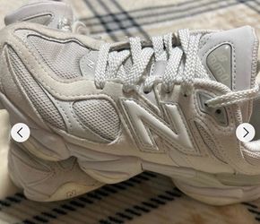 New Balance 9060 Sneakers White