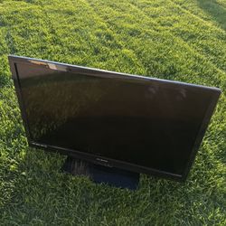 Funai TV  w/ controller 