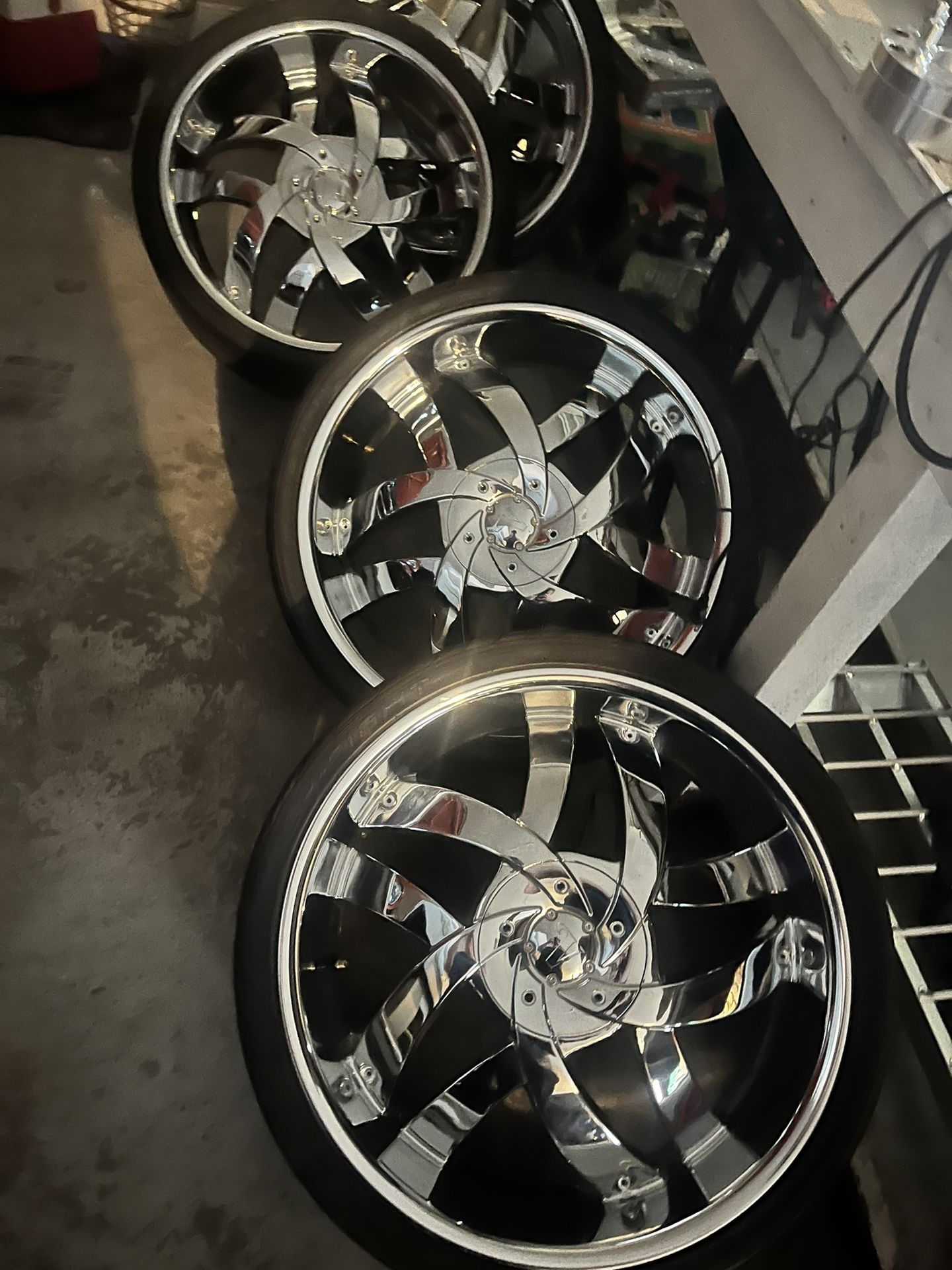 22’s Chrome Rims For 850$
