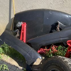 99-02 Silverado Tahoe suburban hood fenders