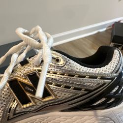 New Balance 1906R white trainers. Size US 6.5