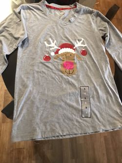 New Girl’s Long Sleeve Reindeer Shirt Size: Small