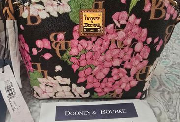 New with tags Dooney & Bourke Penny crossbody bag in Black Hydrangea