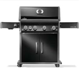 NAPOLEON Rogue PRO 525 4-Burner Propane Gas Grill with Infrared Side Burner in Black