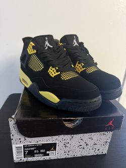 Jordan 4 Thunder Size 7