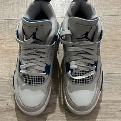 Jordan Retro 4s