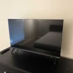 32” TV