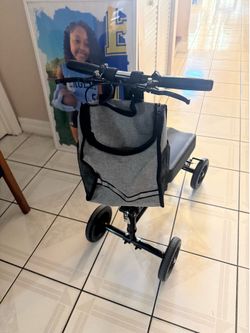 Knee scooter