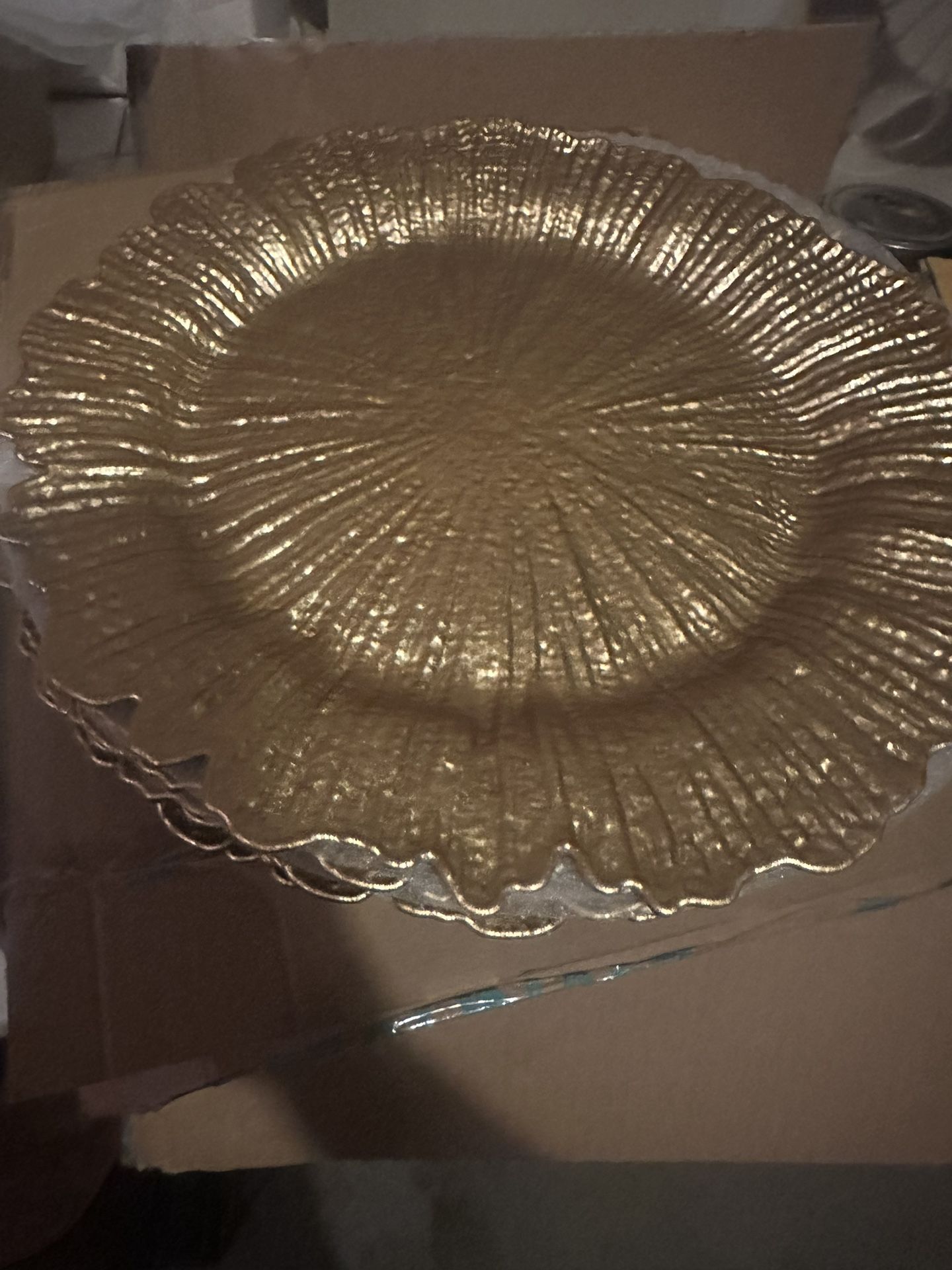 Shell Gold 13” Charger Plates