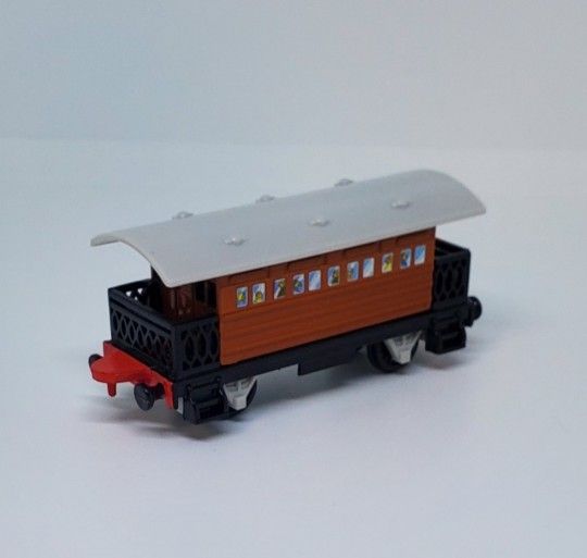 Ertl Thomas the Tank Carriage