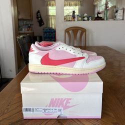 Jordan 1 Retro Low OG SP Travis Scott Sail Tropical Pink Size 9.5